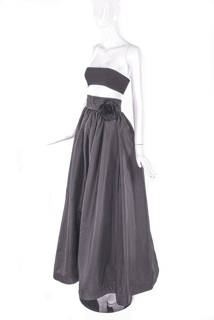 Bill Blass Black Taffeta Full Evening Skirt with Flower Detail