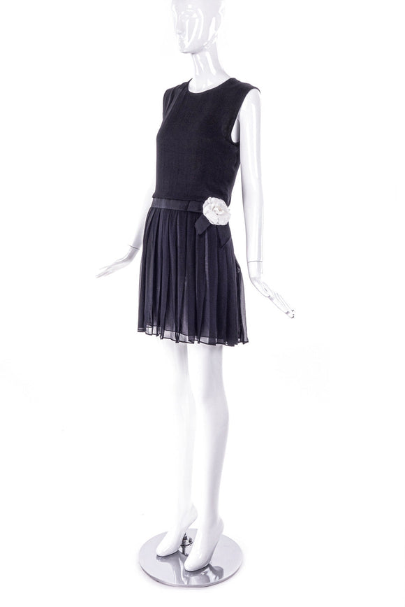 Bill Blass Black 