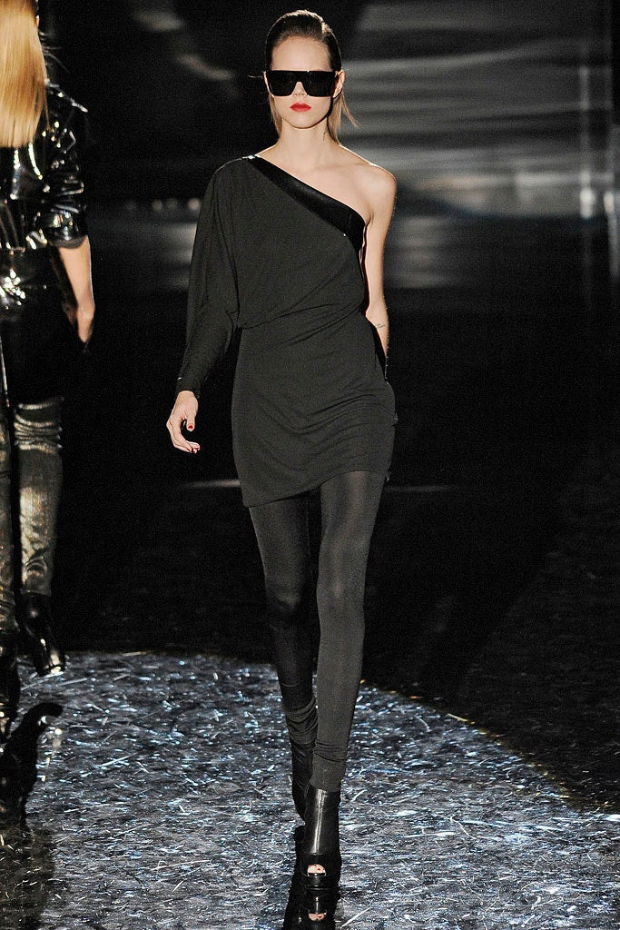 Gucci Patent Leather Asymmetric One Sleeve Black Dress from Fall / Winter 2009