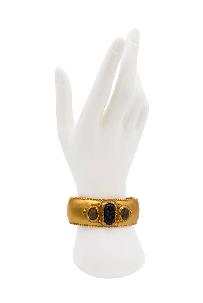 Vintage Gold Black Bee Cameo Semi Precious Stones Embellished Bangle Bracelet