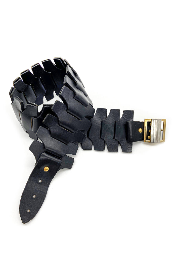 Vintage Interlocked Wide Leather "Car Tire Track" Belt