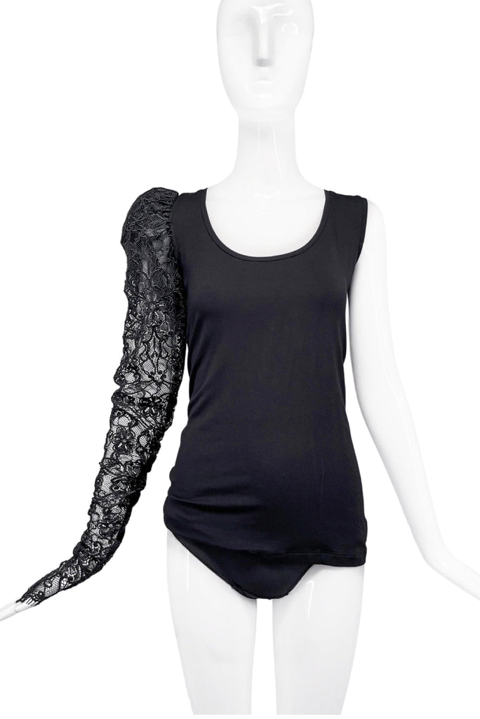 Les Hommes Black Lace One Shoulder Sleeve Asymmetric Tank Top