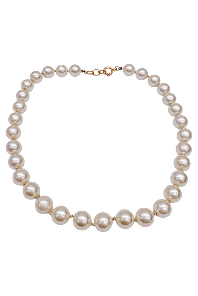 Vintage Single Strand Short Thick Pearl Necklace
