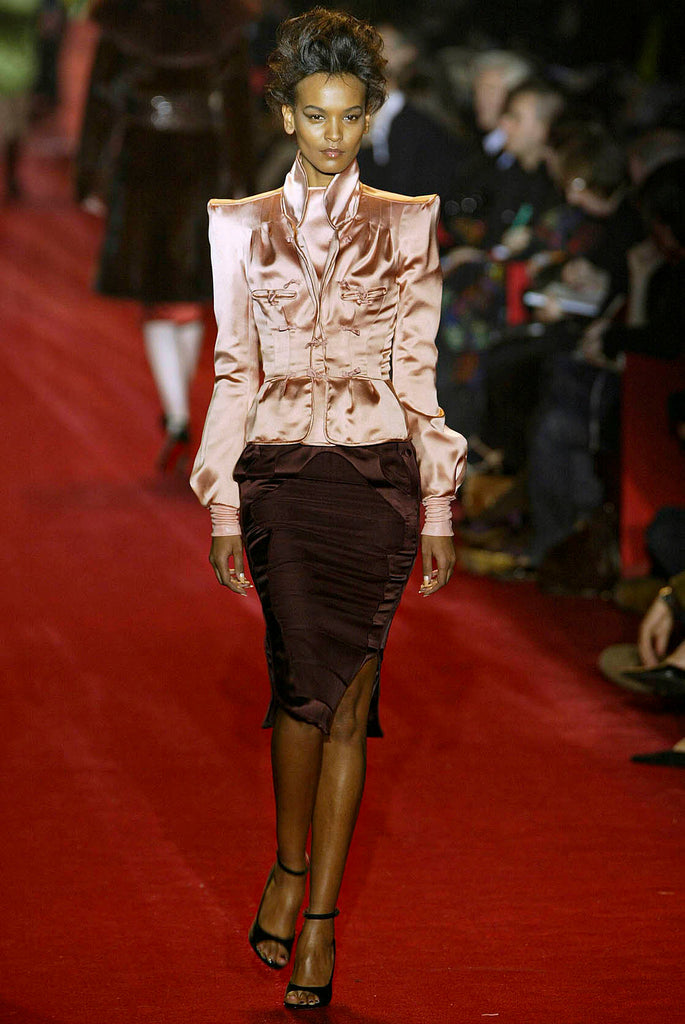Saint Laurent YSL by Tom Ford Pink Nude Silk Satin Exaggerated Pagoda Shoulder Blazer Jacket Runway Fall 2004